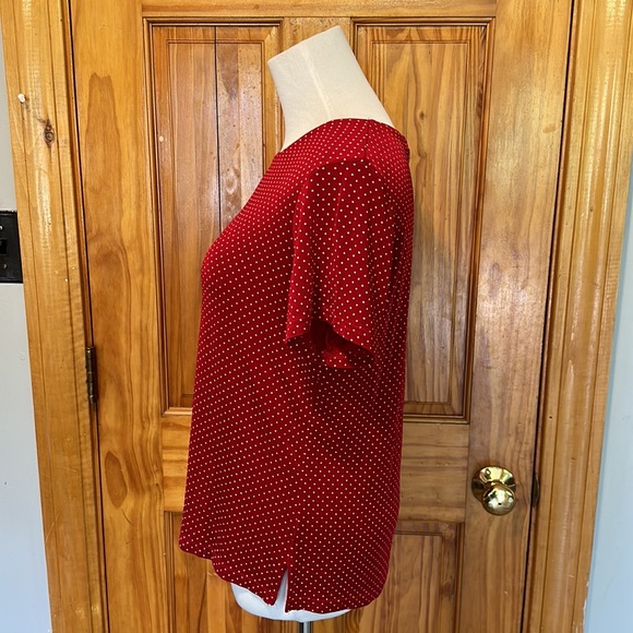 Short sleeve top - Picture 2 of 7